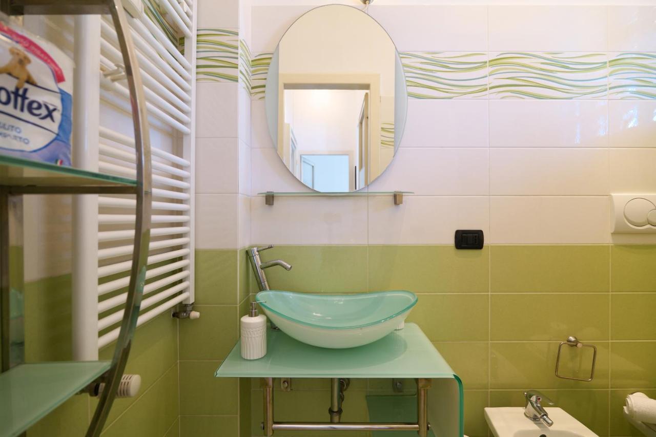 Primopiano - Tertulliano Apartment Milan Bagian luar foto